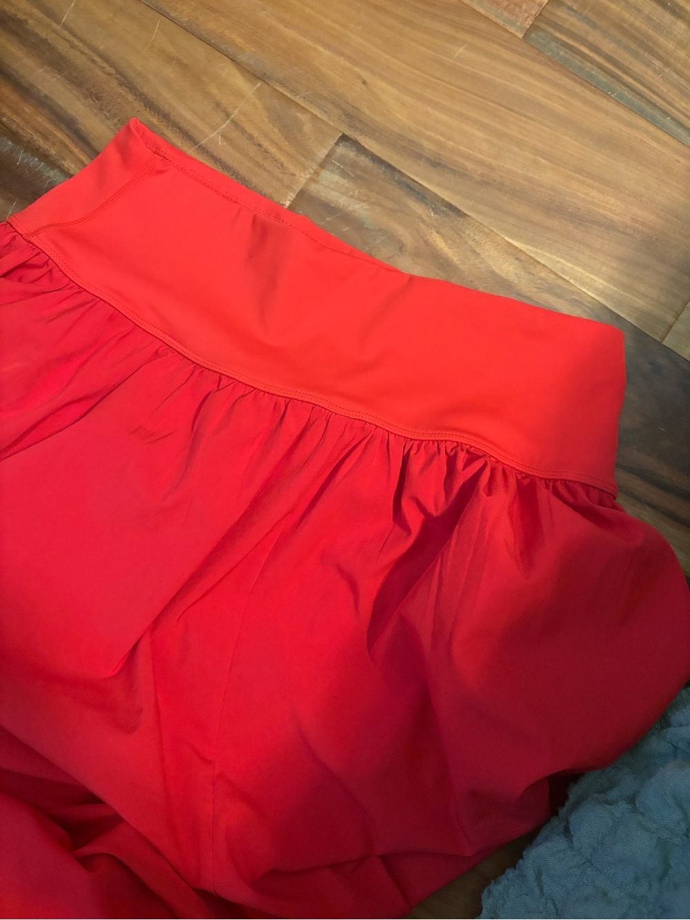 Halara Breezeful High Waisted Split 2-in-1 Flowy Maxi Skirt Red M (0349) - Picture 6 of 7